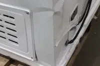 SALE OUT. Gorenje | Freezer | FH30EAW | Energy efficiency class E | Chest | Free standing | Height 84.7 cm | Total net capacity 297 L | Display | White | DAMAGED PACKAGING, DENT ON SIDE, DAMAGED FRONT