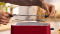 Bosch Compact Toaster | TAT3M124 MyMoment | Number of slots 2 | Housing material Plastic | Red – pilt 8
