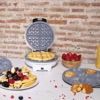 Cecotec Waffle Maker | Fun Gofrestone 3in1 | 700 W | Number of pastry 3 | Waffle/Muffin/Donut | White – pilt 6