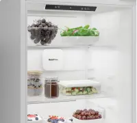 BEKO Refrigerator | B3BCNA294HS | Energy efficiency class E | Built-in | Combi | Height 177.5 cm | No Frost system | Fridge net capacity 194 L | Freezer net capacity 76 L | Display | 37 dB | White – pilt 4