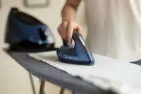 Gorenje Steam Generator Iron | SGD3000BBK | 3000 W | 8 bar | 1.5 L | Auto power off | Vertical steam function | Calc-clean function | Blue/Black – pilt 8