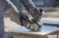 BLACK & DECKER Angle grinder | BEG120-QS | 800 W | 125 mm