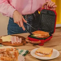 Cecotec Sandwich Maker | Rock'nToast Retro One Yellow Retro-style | 700 W | Number of plates 3 | Yellow – pilt 4