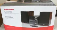 SALE OUT. Sharp XL-B512(BR) Hi-Fi Micro System, CD/FM/USB/Bluetooth v5.0, 45W, Brown | Sharp Hi-Fi Micro System | XL-B512(BR) | Brown | USB port | DAMAGED PACKAGING