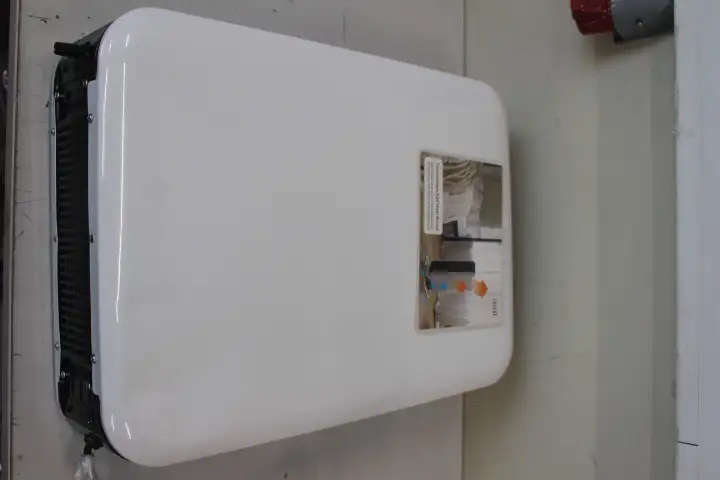 SALE OUT.  | Mill | Oil Filled Radiator | 2000 W W | White | DAMAGED PACKAGING | 230 V V