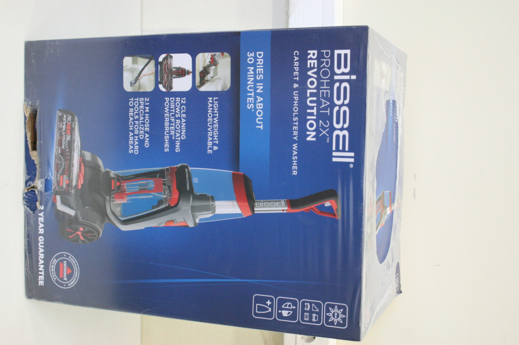 SALE OUT. | Bissell | Carpet Cleaner | ProHeat 2x Revolution | Corded operating | Handstick | Washing function | 800 W | - V | Red/Titanium | Warranty 24 month(s) | DAMAGED PACKAGING