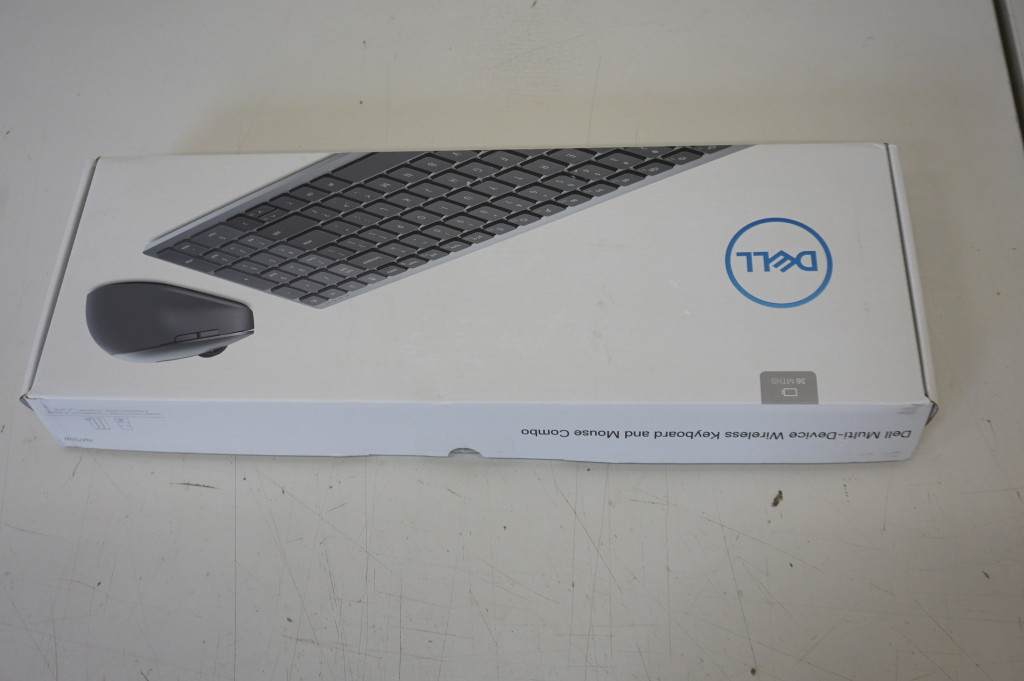 SALE OUT.  Dell | Keyboard and Mouse | KM7120W | Wireless | 2.4 GHz, Bluetooth 5.0 | Batteries included | US | REFURBISHED, DAMAGED PACKAGING | Bluetooth | Titan Gray | Numeric keypad | Wireless connection