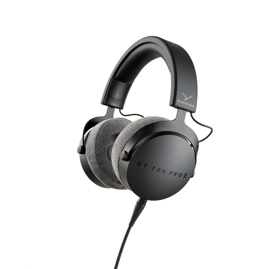 Beyerdynamic | Studio Headphones | DT 700 PRO X | Over-Ear | Noise reduction | Black