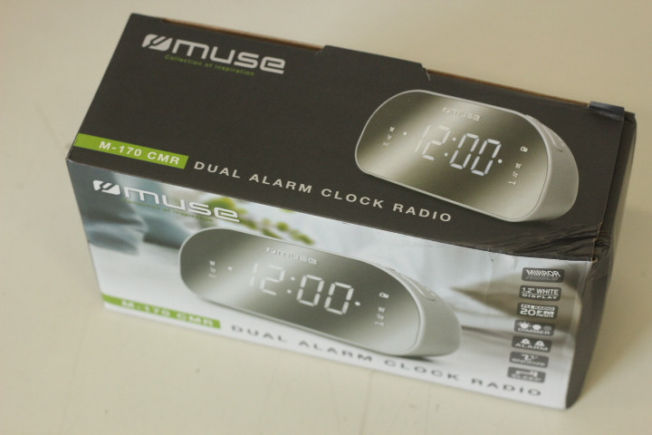 SALE OUT. Muse M-170CMR Clock radio Muse Clock radio M-170CMR Alarm function, DAMAGED PACKAGING