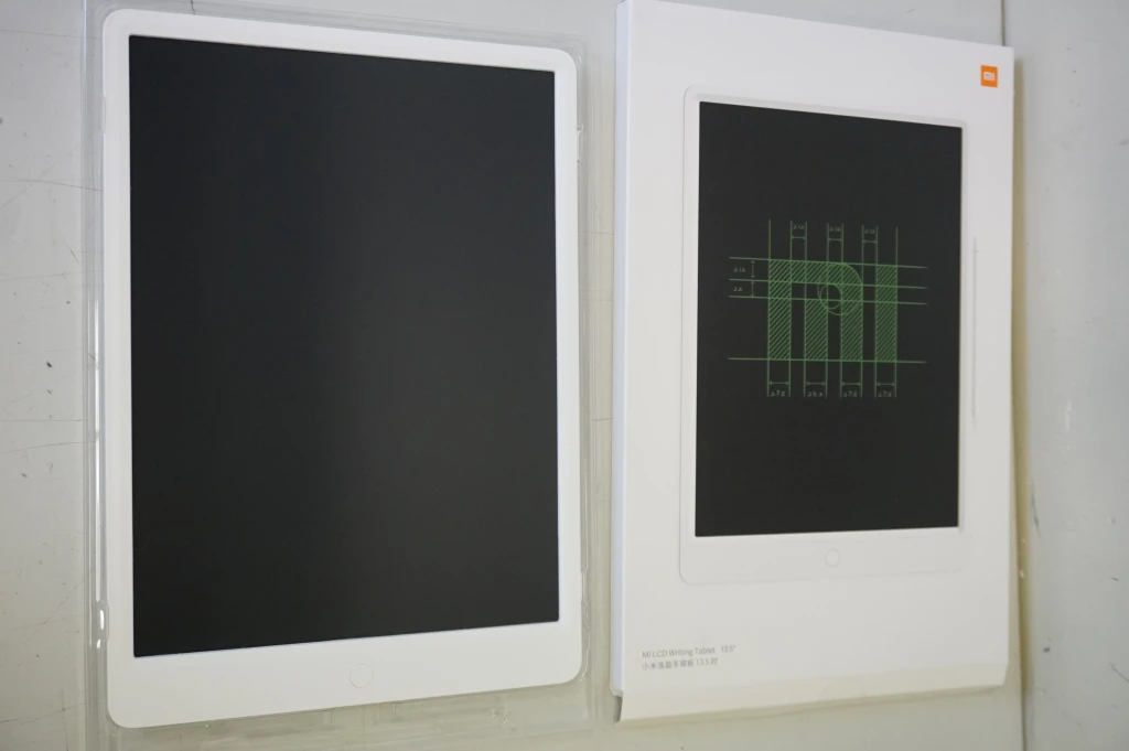 SALE OUT.  | Xiaomi | Mi LCD Writing Tablet | 13.5 " | Black Board/Green Font | LCD | Warranty 3 month(s) | Magnetic pen | USED, SCRATCHED ,DIRTY ,MISSING PEN