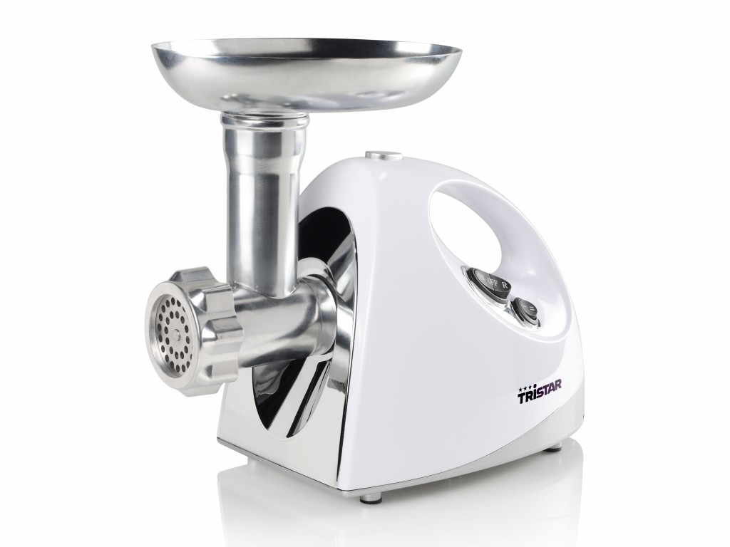 Tristar | VM-4210 Meat Grinder | White | 3 Stainless steel grinding plates, Aluminum grinder head, Aluminum hopper tray, Sausage stuffer, Kubbe attachment, Sausage accessory, Stainless steel blade