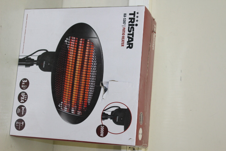 SALE OUT.Tristar KA-5287 Patio Heater, Black Tristar Heater KA-5287 Tristar Patio heater 2000 W Number of power levels 3 Suitable for rooms up to 20 m² Black DAMAGED PACKAGING, SCRATCHES RIGHT ON THE SIDE IPX4 | Tristar | Heater | KA-5287 | Patio heater | 2000 W | Number of power levels 3 | Suitable for rooms up to 20 m² | Black | DAMAGED PACKAGING