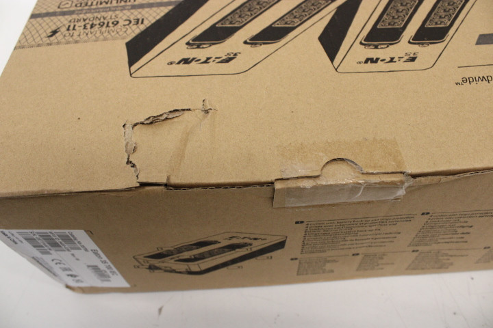 SALE OUT. Eaton UPS 3S 700 IEC | Eaton | UPS | 3S 700 IEC | 700 VA | 420 W | DAMAGED PACKAGING, SCRATCHED ON SIDE