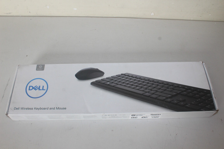 SALE OUT. | Dell | Keyboard and Mouse | KM3322W | Keyboard and Mouse Set | Wireless | Batteries included | US | REFURBISHED | Black | Wireless connection