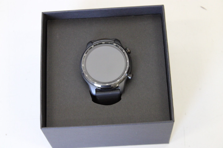 Pro 3 Ultra GPS | Smart watch | NFC | GPS (satellite) | AMOLED + FSTN | 3.56 cm (1.4") | Activity monitoring Yes | Bluetooth | DEMO, DEFECT OF BRACELET | Wi-Fi | Shadow Black