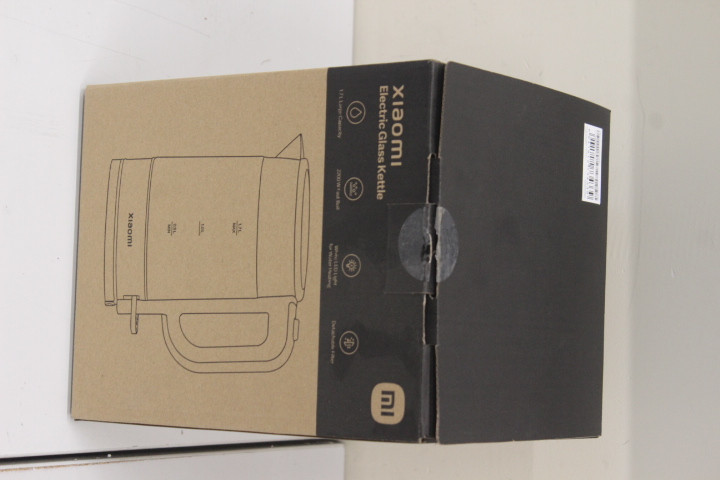 SALE OUT. Xiaomi Electric Glass Kettle EU | Xiaomi | Electric Glass Kettle EU | Electric | 2200 W | 1.7 L | Glass | 360° rotational base | Black/Stainless Steel | DAMAGED PACKAGING