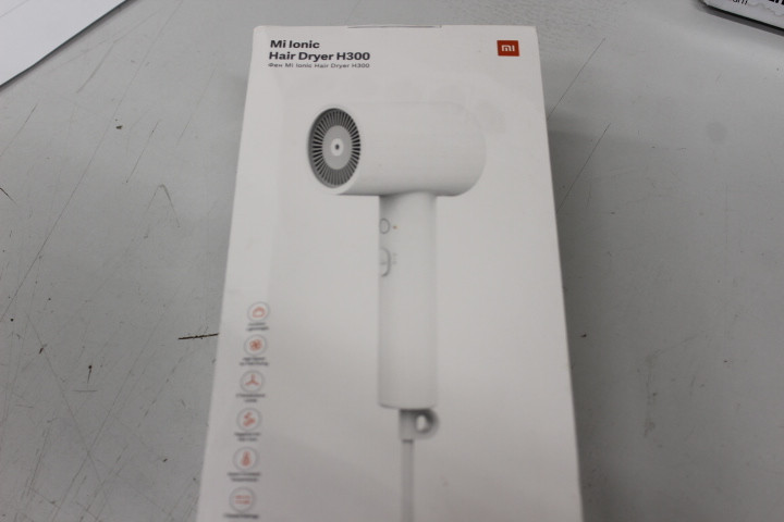 SALE OUT.  | Xiaomi | Mi Ionic Hair Dryer | H300 | 1600 W | Number of temperature settings 3 | Ionic function | White | USED | Warranty 3 month(s)