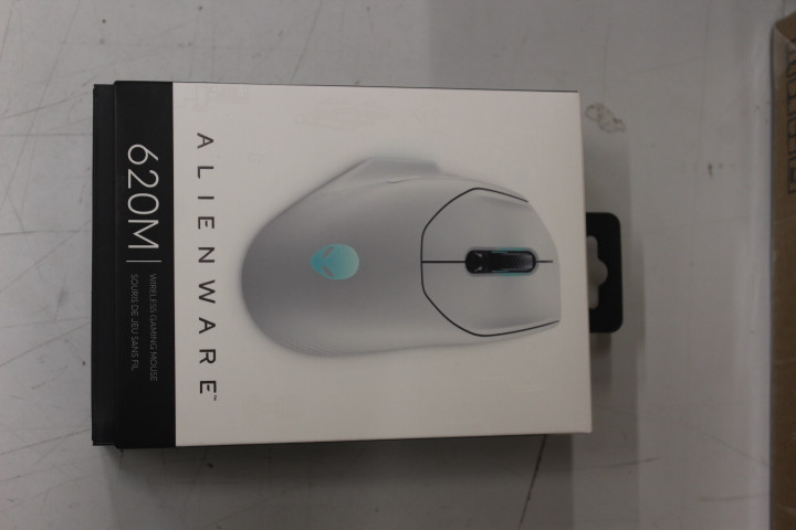 SALE OUT.  Dell | Gaming Mouse | AW620M | Wired/Wireless | Alienware Wireless Gaming Mouse | Lunar Light | USED AS DEMO, SCRATCHED BOTTOM