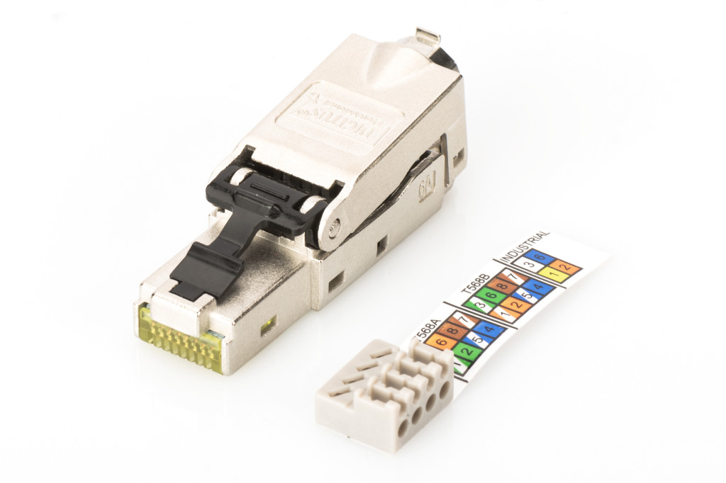 CAT 6A Field Termination Plug, STP with dust cap, Bend relief | DN-93631