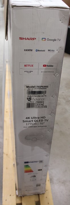 Sharp 70GP6260E | 70" (177 cm) | Smart TV | N/A | 4K UHD | DAMAGED PACKAGING