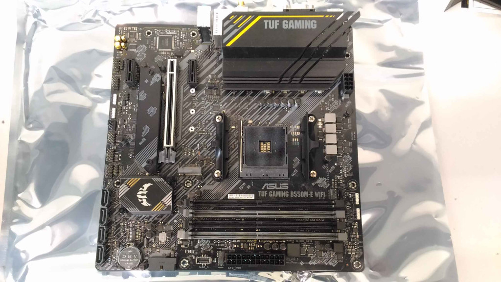 SALE OUT. ASUS TUF GAMING B550M-E WIFI | Asus | TUF GAMING B550M-E WIFI | Processor family AMD | Processor socket AM4 | DDR4 DIMM | Memory slots 4 | Supported hard disk drive interfaces SATA, M.2 | Number of SATA connectors 4 | Chipset AMD B550 | Micro ATX | REFURBISHED | Asus | TUF GAMING B550M-E WIFI | Processor family AMD | Processor socket AM4 