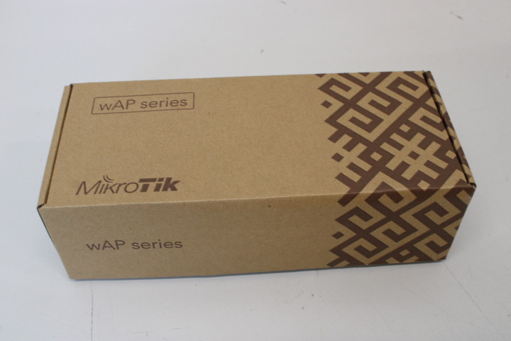 SALE OUT. MikroTik wAP ac LTE6 kit with RouterOS L4 License, International version, DEMO | DEMO