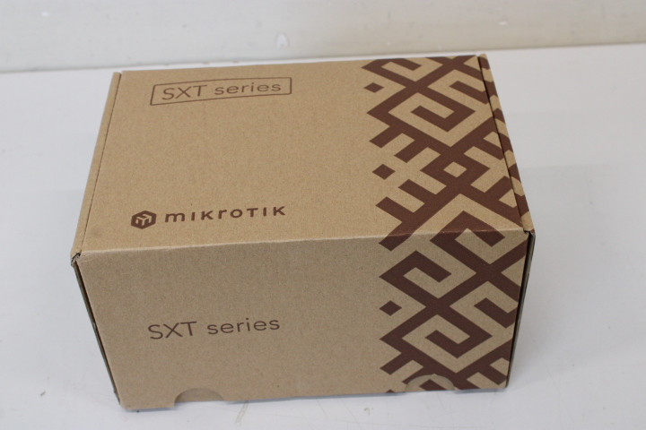 SALE OUT. MikroTik SXTR&FG621-EA LTE6 Kit (RouterOS L3) with FG621-EA Card International Version | MikroTik | SXTR&FG621-EA LTE6 Kit (RouterOS L3) with FG621-EA Card International Version | DEMO | 10/100 Mbit/s