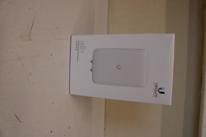 SALE OUT. Ubiquiti UMA-D AC Mesh Dual-Band Antenna, White | AC Dual-Band Antenna | UMA-D | 802.11ac | Mesh Support Yes | MU-MiMO No | No mobile broadband | 12 month(s) | DEMO