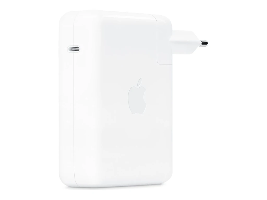 Apple | USB-C | 140 W | Power Adapter