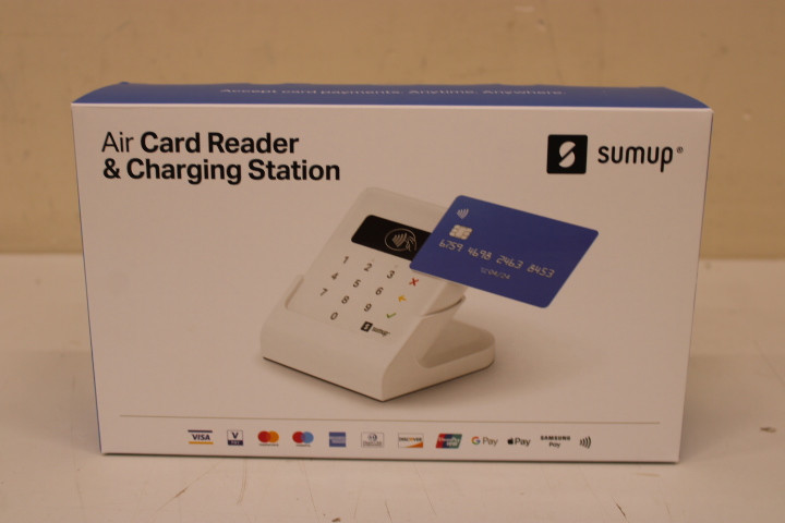 SALE OUT. SumUp Air Bundle Air Card Reader & Charging Station | SumUp | Air Bundle Air Card Reader & Charging Station | 800604901 | DEMO