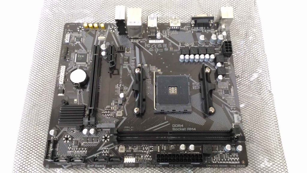 SALE OUT. | Gigabyte | A520M K V2 1.0 M/B | Processor family AMD | Processor socket AM4 | DDR4 DIMM | Memory slots 2 | Supported hard disk drive interfaces 	SATA, M.2 | Number of SATA connectors 4 | Chipset AMD A520 | Micro ATX | USED, REFURBISHED, WITHOUT ACCESSORIES, ONLY BACK PANEL INCLUDED