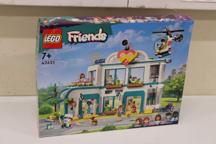 SALE OUT. CONSTRUCTOR LEGO FRIENDS 42621 | LEGO DAMAGED PACKAGING