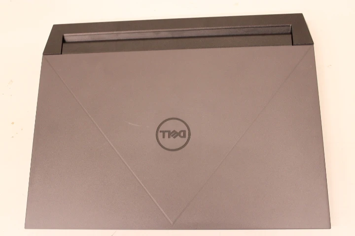 SALE OUT.  | Dell | G15 5535 | Grey | 15.6 " | WVA | FHD | 1920 x 1080 pixels | 165 Hz | AMD Ryzen 7 | 7840HS | DDR5 GB | 16 | Solid-state drive capacity 512 GB | NVIDIA GeForce RTX 4050 | GDDR6 | 6 GB | Windows 11 Pro | 802.11ax | Keyboard language English | Keyboard backlit | Warranty 34 month(s) | Battery warranty 12 month(s) | USED, SCRATCHED T