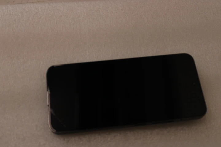 SALE OUT. Xiaomi 14 (Black) DS 6.36“ LTPO OLED 1200x2670/3.3GHz&2.3GHz/512GB/12GB RAM/Android 14/WiFi,BT/5G,MZB0G1BEU | Xiaomi | 14 | Black | 6.36 " | LTPO OLED | 1200 x 2670 pixels | Qualcomm | Internal RAM 12 GB | 512 GB | Dual SIM | 4G | 5G | Main camera resolution 50+50+50 MP | Secondary camera resolution 32 MP | Android | 14 | USED, DAMAGED CO