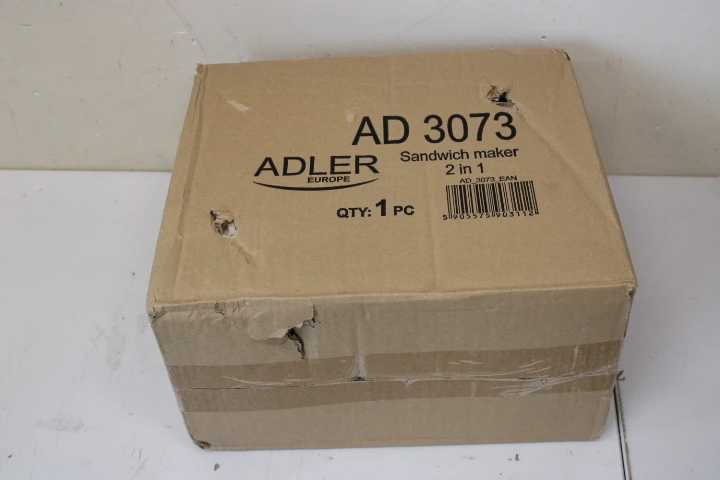 SALE OUT. Adler AD 3073 Sandwich maker 2 in 1, Stainless Steel/Black | Adler Sandwich maker 2 in 1 | AD 3073 | 1000 W | Number of plates 2 | Stainless Steel/Black | DAMAGED PACKAGING