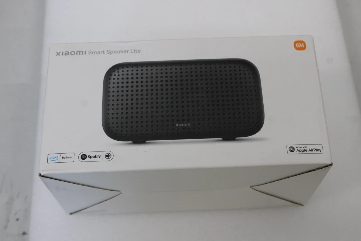 SALE OUT. Xiaomi Smart Speaker Lite | Xiaomi Smart Speaker Lite | USED, LIGHT SCRATCHES ON TOP | Bluetooth | Black | Portable | Wireless connection