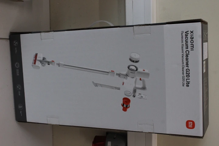 SALE OUT. Xiaomi Vacuum Cleaner G20 Lite EU, White | Xiaomi Vacuum Cleaner | G20 Lite EU | Cordless | 215 W | 22.2 V | White | Warranty 3 month(s) | USED, DIRTY, MISSING: 2 IN 1 BRUSH NOZZLE, POWER ADAPTER AND WALL MOUNT SET