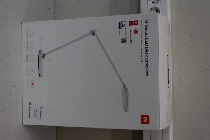 SALE OUT. Xiaomi Mi Smart LED Desk Lamp Pro (White) | Xiaomi Mi Smart LED Desk Lamp Pro | 700 lm | 2500-4800 K | Low blue light close to natural light | USED, MISSING: POWER ADAPTER AND MANUALS | 25,000 h | 100-240 V