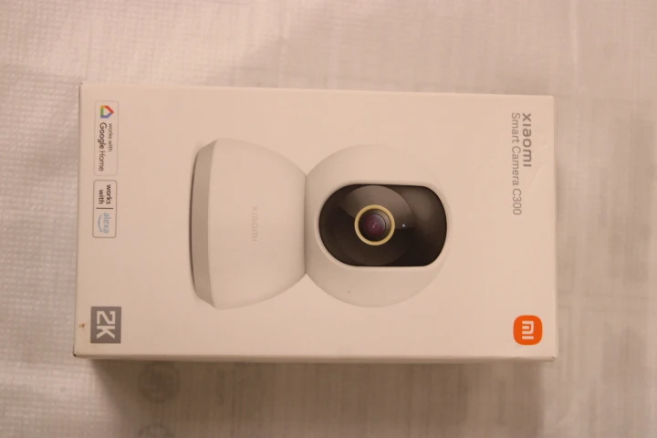 SALE OUT. Xiaomi Smart Camera C300 | Xiaomi Smart Camera | C300 | 6 month(s) | Dome | 3 MP | 1.4mm | H.265 | MicroSD, max. 256 GB | White DEMO, WITHOUT ORIGINAL PACKAGING AND USB CABLE