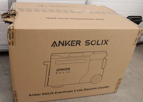 SALE OUT. Anker Solix DAMAGED PACKAGING