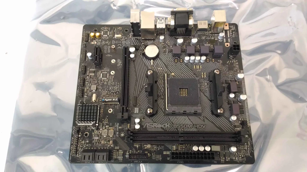 SALE OUT. ASRock AMD AM4 A520/2DDR4/4SATA3 | ASRock A520M-HVS | Processor family AMD | Processor socket AM4 | DDR4 DIMM | Memory slots 2 | Supported hard disk drive interfaces SATA3, M.2 | Number of SATA connectors 4 | Chipset AMD A520 | Micro ATX | USED, REFURBISHED, WITHOUT ORIGINAL PACKAGING AND ACCESSORIES, ONLY BACKPANEL INCLUDED