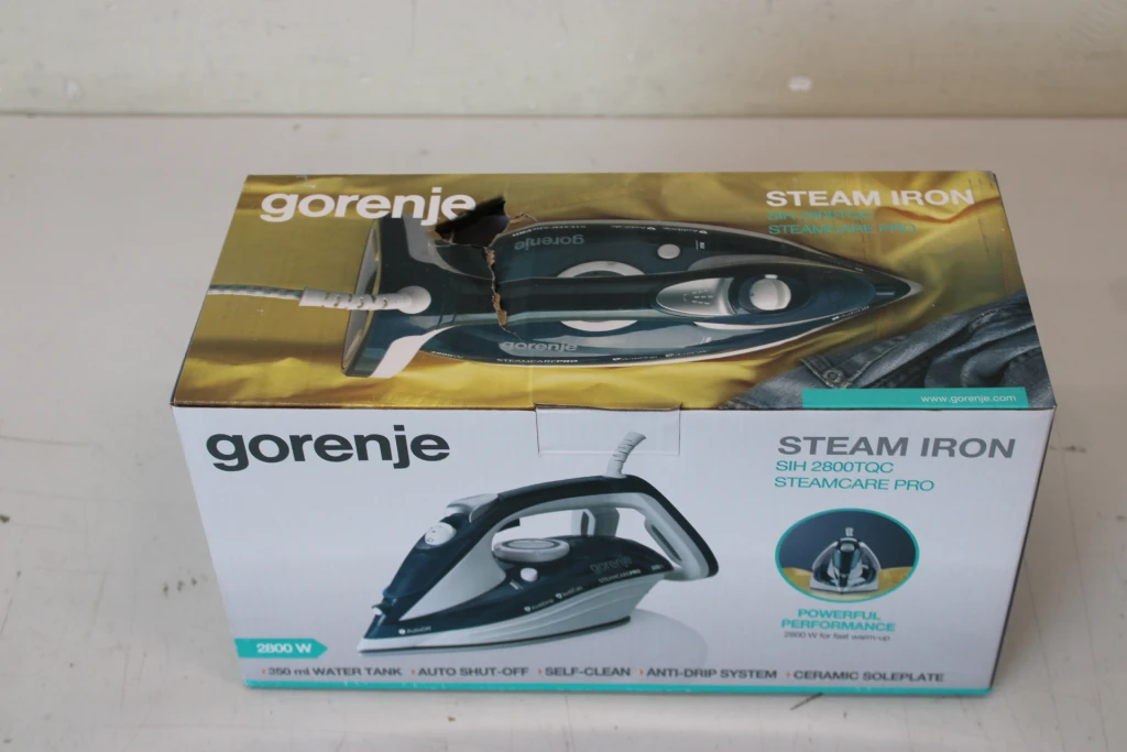 SALE OUT. Gorenje SIH2800TQC Steam Iron, Water tank 0,4 L, Continuous steam 35 g/min, Turquoise/White | Gorenje Steam Iron | SIH2800TQC | Steam Iron | 2800 W | Water tank capacity 350 ml | Continuous steam 35 g/min | Steam boost performance 100 g/min | Turquoise/White | DAMAGED PACKAGING, SCRATCHED