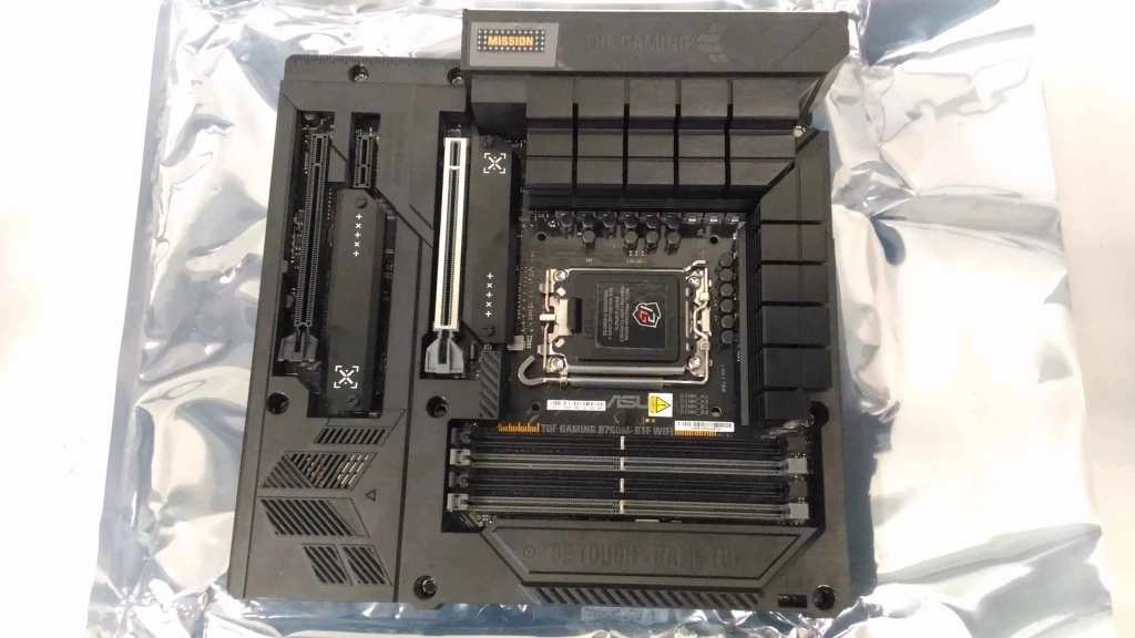 SALE OUT. ASUS TUF GAMING B760M-BTF WIFI | Asus TUF GAMING B760M-BTF WIFI | Processor family Intel | Processor socket LGA1700 | DDR5 | Supported hard disk drive interfaces M.2, SATA | Number of SATA connectors 4 | USED, REFURBISHED, WITHOUT ORIGINAL PACKAGING AND ACCESSORIES, ONLY BACKPANEL AND ANTENNA INCLUDED