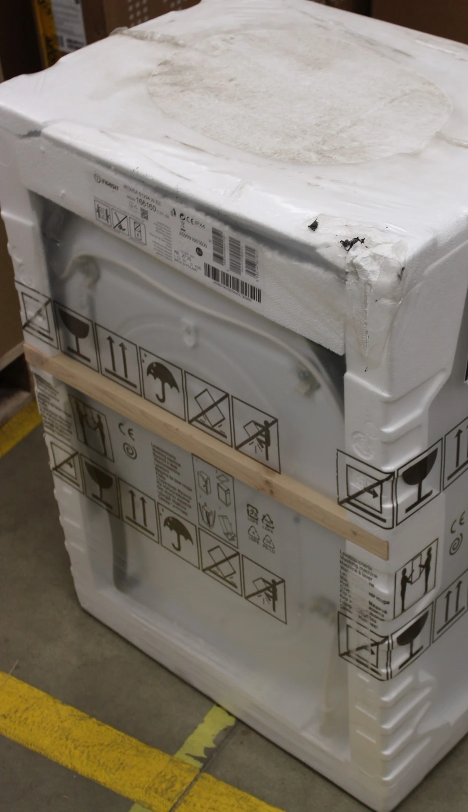 SALE OUT. Indesit MTWSA 61294 W EE Washing machine, C, Front loading, Washing capacity 6 kg, 1151 RPM, Depth 42,5 cm, White | INDESIT Washing Machine | MTWSA 61294 W EE | Energy efficiency class C | Front loading | Washing capacity 6 kg | 1200 RPM | Depth 42.5 cm | Width 59.5 cm | Display | LED | White | DAMAGED PACKAGING