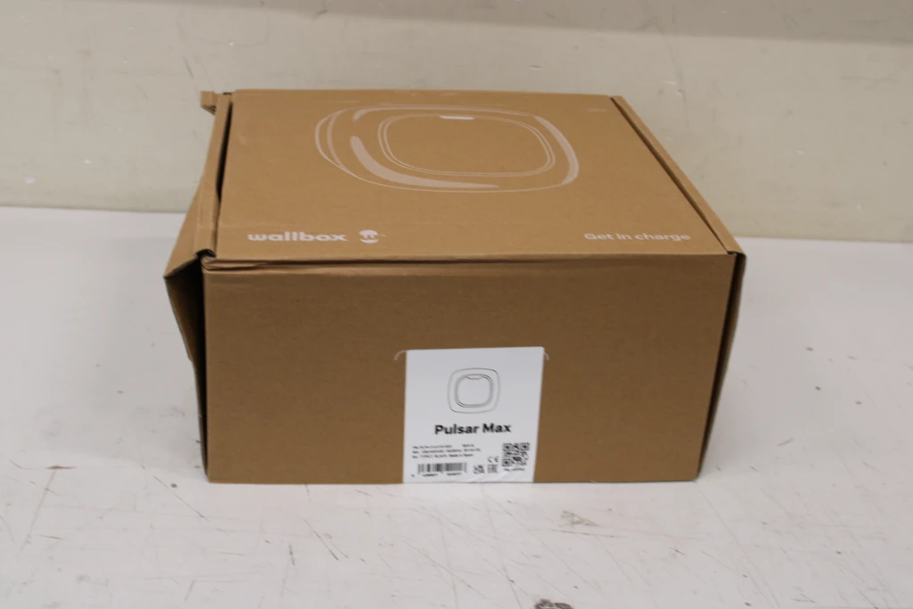 SALE OUT. Wallbox Pulsar Max Electric Vehicle charge, 5 meter cable, 11kW, Black /  | Wallbox | Electric Vehicle charge | Pulsar Max | 11 kW | Wi-Fi, Bluetooth | Pulsar Max retains the compact size and advanced performance of the Pulsar family while featuring an upgraded robust design, IK10 protection rating, and even easier installation. Pulsar Ma