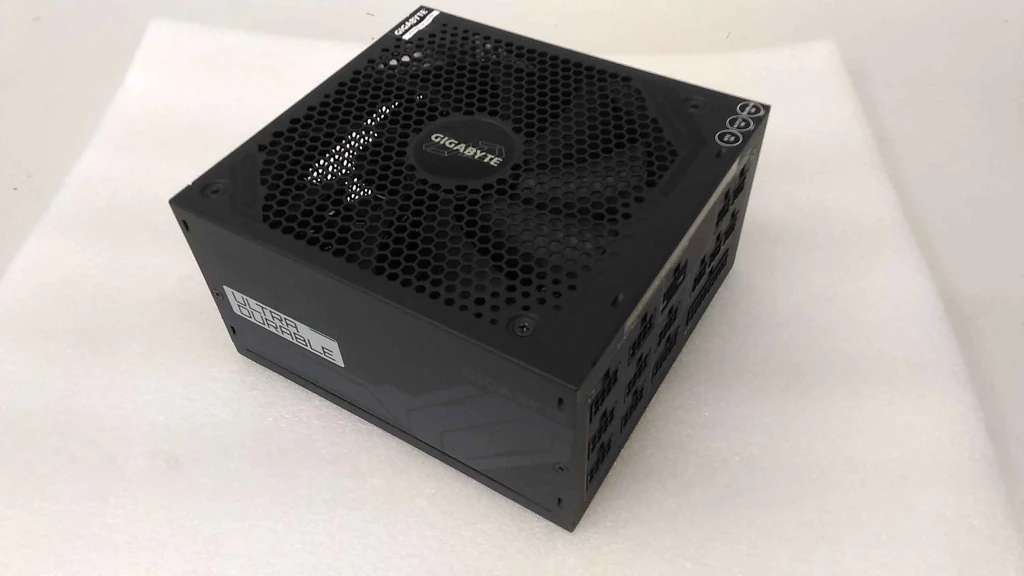 SALE OUT. GIGABYTE GP-UD1300GM PG5 GEU1 POWER SUPPLY | Gigabyte PSU | GP-UD1300GM PG5 GEU1 | USED, REFURBISHED | 1300 W