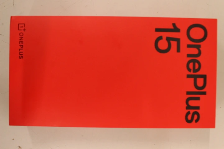 SALE OUT. OnePlus 15 (Infinite Black) DS 6.78" LTPO AMOLED 1272x2800/4.6GHz&3.62GHz/512GB/16GB RAM/Android 16/WiFi,BT,5G | OnePlus 15 (Infinite Black) DS 6.78" LTPO AMOLED 1272x2800/4.6GHz&3.62GHz/512GB/16GB RAM/Android 16/WiFi,BT,5G | DEMO