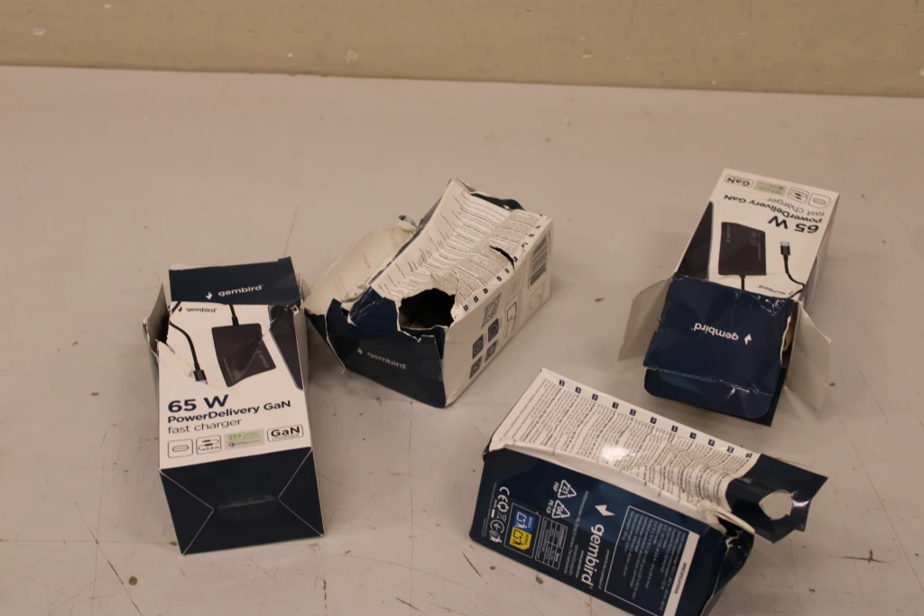 SALE OUT. Cablexpert NPA-AC-PDQC65-01 65 W PowerDelivery GaN USB Type-C fast charger, black | Cablexpert 65 W PowerDelivery GaN USB Type-C Fast Charger | NPA-AC-PDQC65-01 | DAMAGED PACKAGING, SMALL SCRATCHED ON TOP