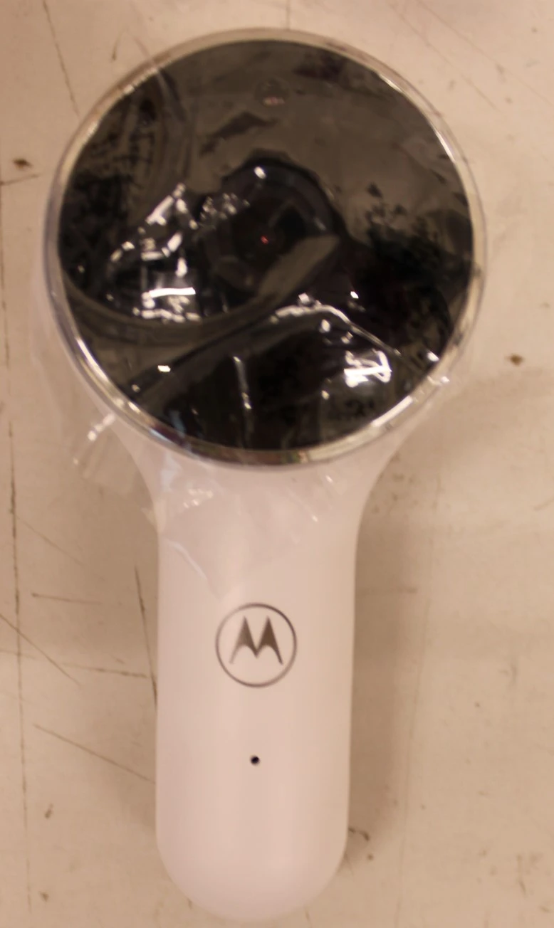 SALE OUT. Motorola VM65X CONNECT 5.0" Full HD Wi-Fi Video Baby Monitor with Crib Mount, White/Gold | Motorola Full HD Wi-Fi Video Baby Monitor with Crib Mount | VM65X CONNECT 5.0" | 5.0" LCD colour display with 480 x 272 resolution; Lullabies; Room temperature monitoring; Infrared night vision; LED sound level indicator; Wi-Fi connectivity for on-t