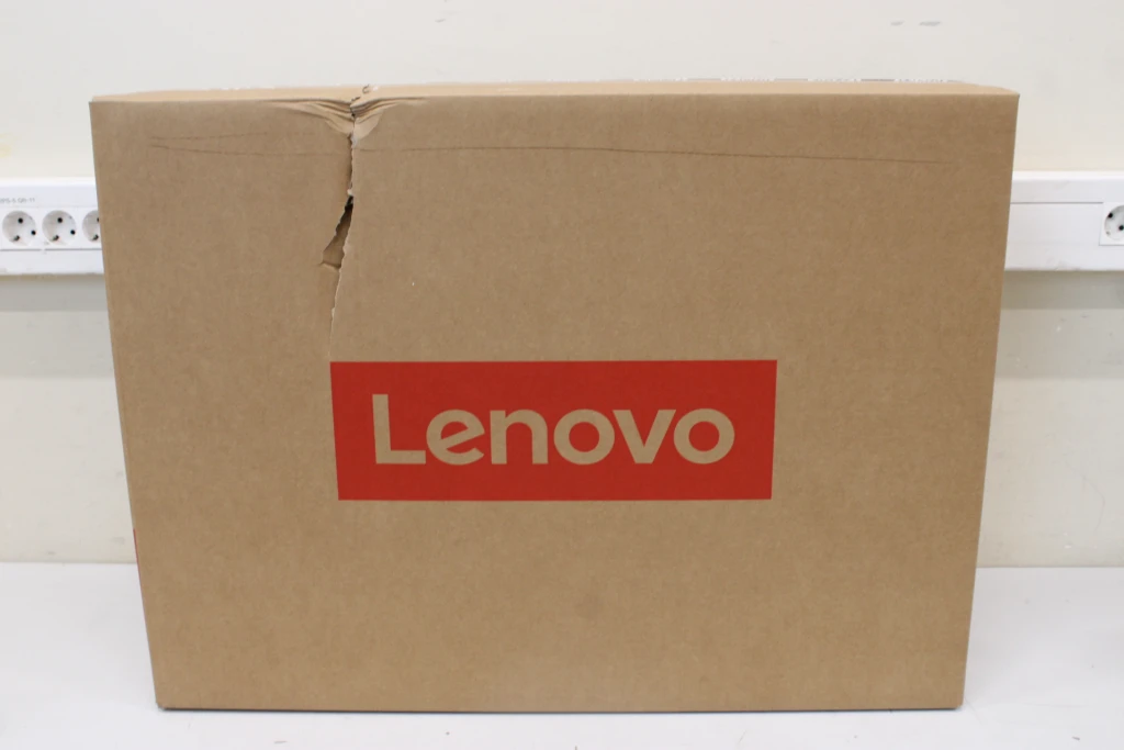 SALE OUT. Lenovo IdeaCentre AIO 3 27ARR9 27 FHD AMD R5 7535HS/16GB/1TB/AMD Radeon 660M/WIN11 Home/ENG kbd/2Y Warranty | Lenovo IdeaCentre | 27ARR9 | Desktop | AIO | 27 " | AMD Ryzen 5 | 7535HS | 16 (2x8GB) GB | SODIMM DDR5 | 1000 GB | AMD Radeon 660M Graphics | English | Windows 11 Home | DAMAGED PACKAGING | Warranty 24 month(s)